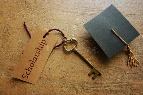 scholarship-key-cap-gold-tag-graduation-66464943